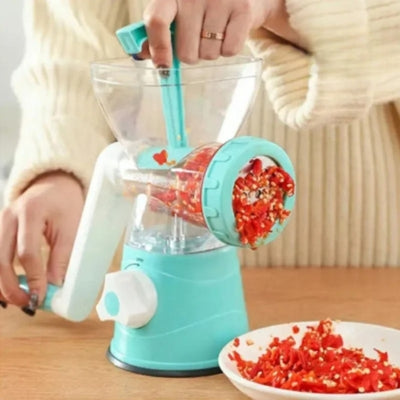 hachoir-a-viande-manuel-bleu-poussoir-pratique
