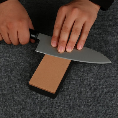 pierre-a-aiguiser-universel