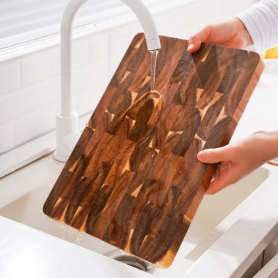 planche-a-decouper-bois-lavage-facile