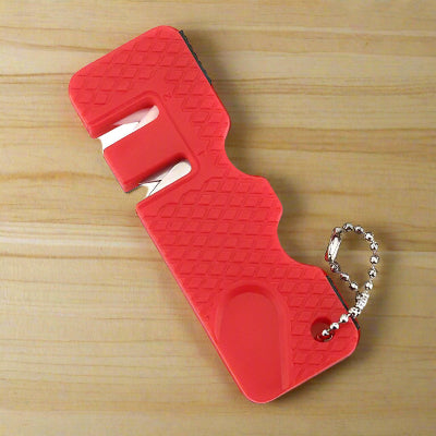 aiguiseur-couteau-rouge-precis