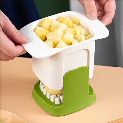 coupe-frite-pomme-de-terre-en-des