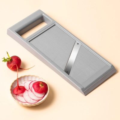 mandoline-japonaise-radis-en-rondelle