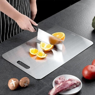 planche-a-decouper-citron-coupe