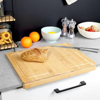 planche-a-decouper-bois-decoupant-pain
