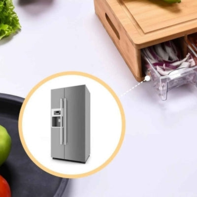 planche-a-decouper-bois-recipient-passant-refrigerateur