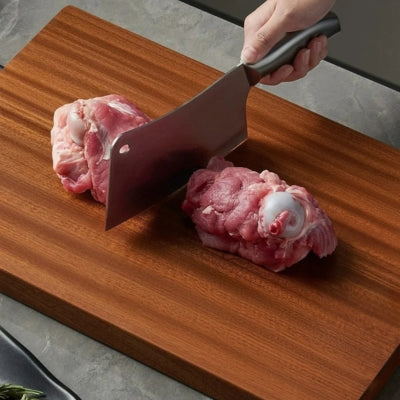 planche-a-decouper-bois-viande-decoupee