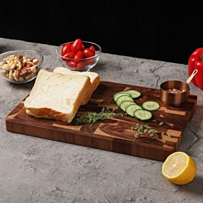 planche-a-decouper-bois-rondelle-concombre