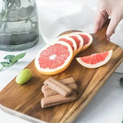 planche-a-decouper-en-bois-pamplemousse-rondelle