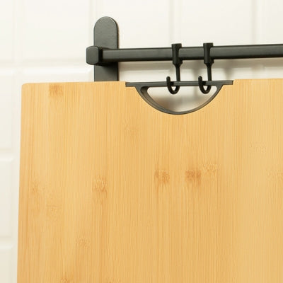 planche-bois-a-decouper-suspendu