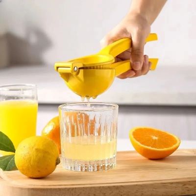 presse-agrume-manuel-jaune-jus-citron