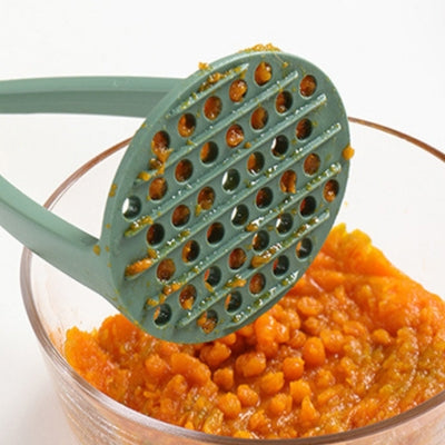 presse-puree-vert-ecrasant-carotte