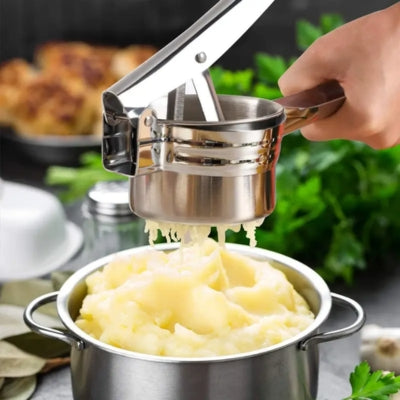 presse-puree-manuel-marmite-de-pomme-de-terre