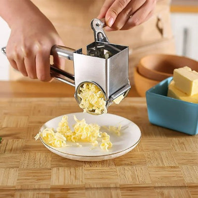 rape-a-fromage-polyvalente-pratique